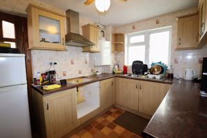 Kitchen- click for photo gallery